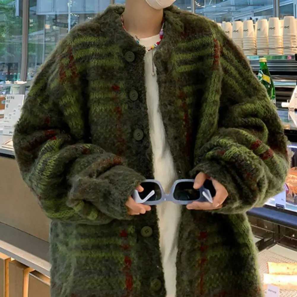 Street Style Sweater Retro American Style Knitwear Cozy Cardigan for Fall Winter Thick Elastic Sweater Coat with Long for Wear M251206