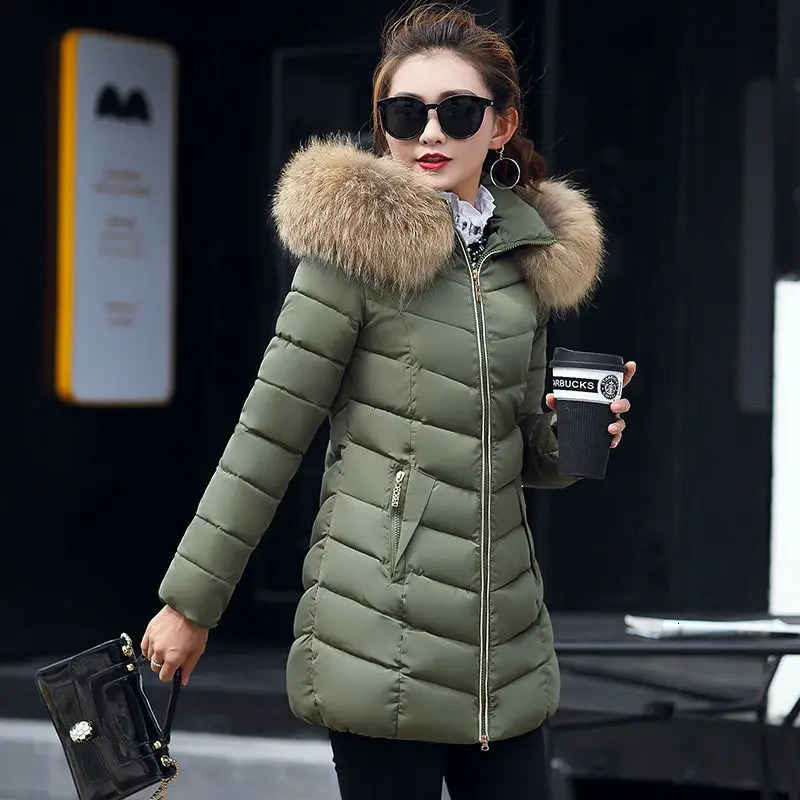 2025 Femmes Veste d'hiver 6XL Slim Long Manteau Casual Parkas Grand col de fourrure Doublure en laine Vêtements à capuche Coton Manteaux chauds F