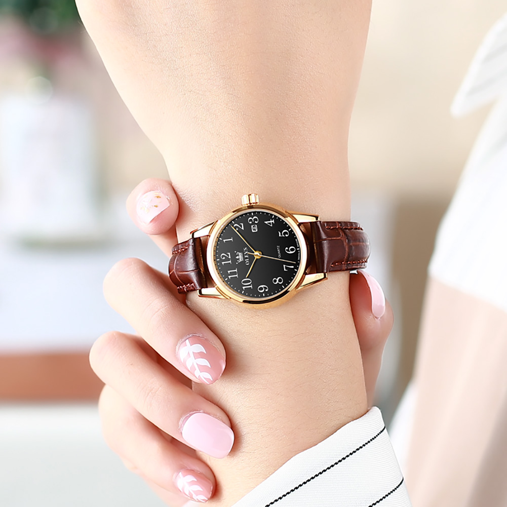 OLEVS Montres à Quartz pour Femmes Ultra-Minces Magnifiques Petites Montres-Bracelets Simples Petit Cadran Bracelet de Montre en Cuir