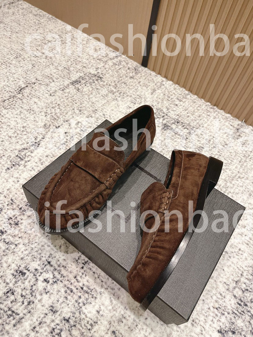 Chaussures décontractées classiques de grands créateurs pour hommes et femmes, adaptées aux fêtes et aux mariages, chaussures plates dans les tai