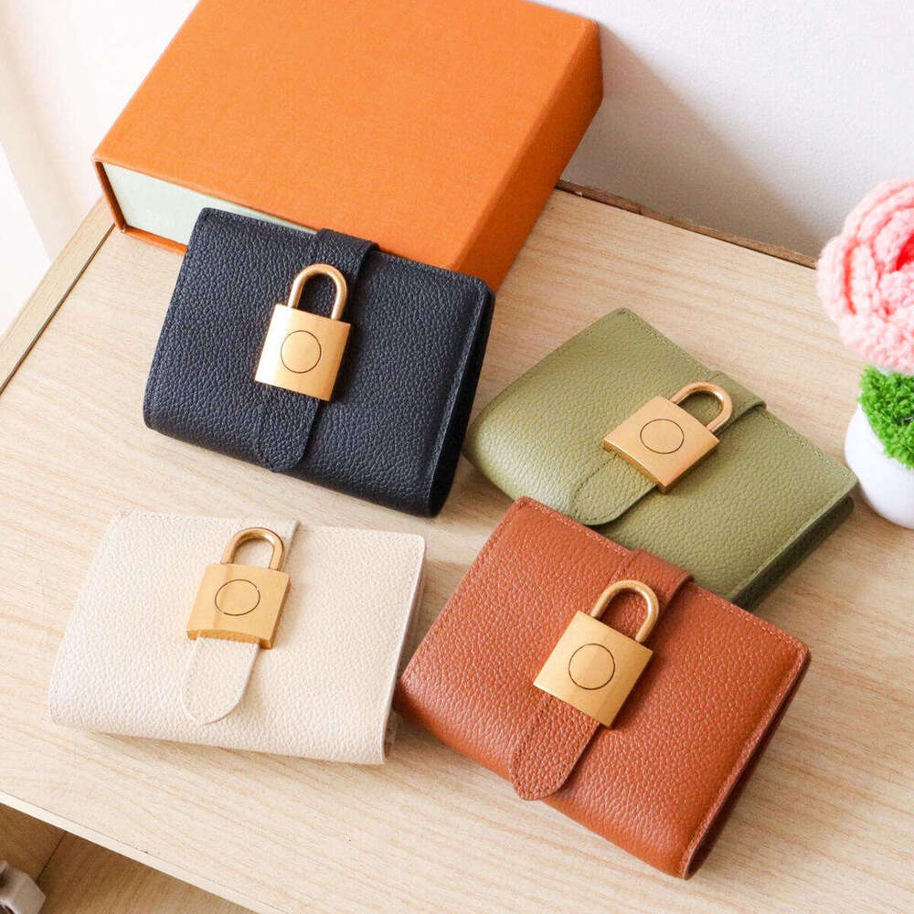 10A Designer wallet Luxury change bag Low Key Wallets cardholder small Purse woman man black calfskin Leather fashion Coin Purses lock Card Holders