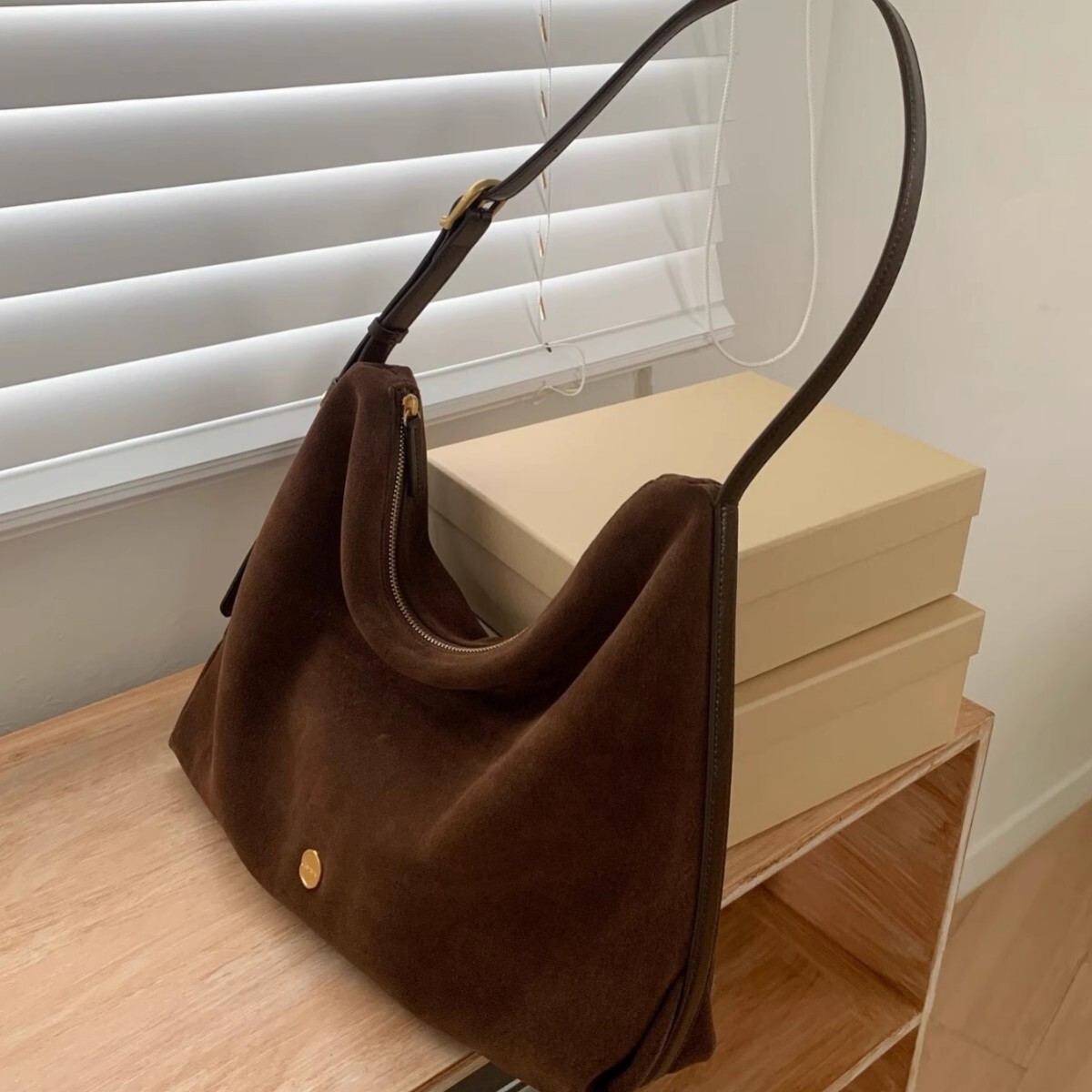 The Designer's Luxurious New Suede Women's Handbag, Large-capacity Underarm Bag, Small And Multi-functional Shoulder Bag And Crossbody Bag