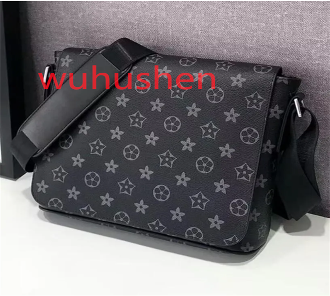 Luxurys Designer bags men Leather Black Flowers Messenger Purse Crossbody Bags Shopping Bag Plain Shoulder bag Handbags Women Wallets purse