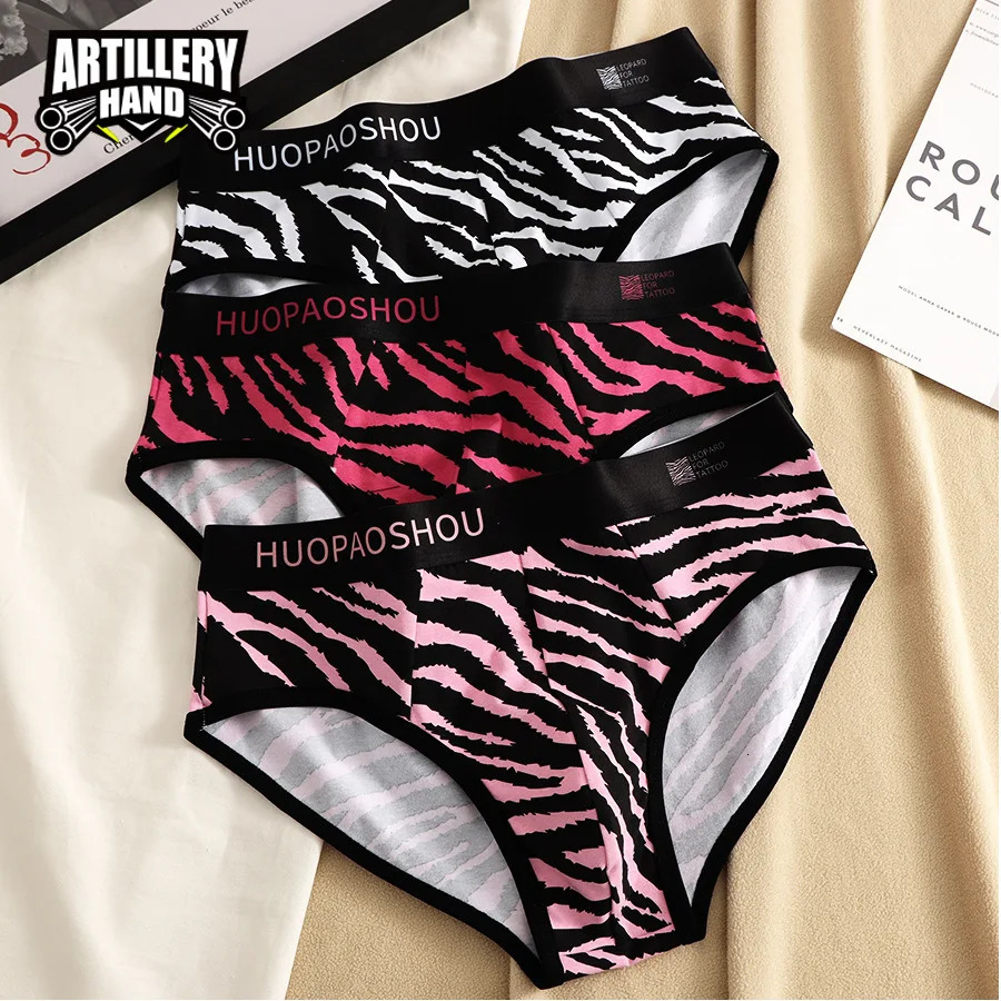 Fashion Mens Underwear Cotton Breathable Sexy Briefs Personalized Leopard Printed Triangle Underwear U Bulge Pouch Underpants 251129