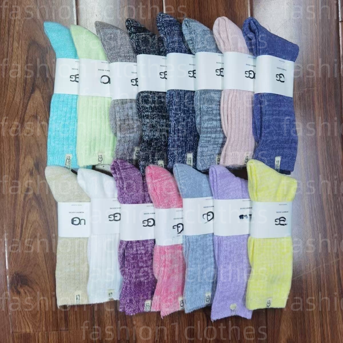 Designer mens womens athletic crew socks soft breathable fabric elegant calcetines chaussette outerwear detail yoga sock Outdoor sports warm long so