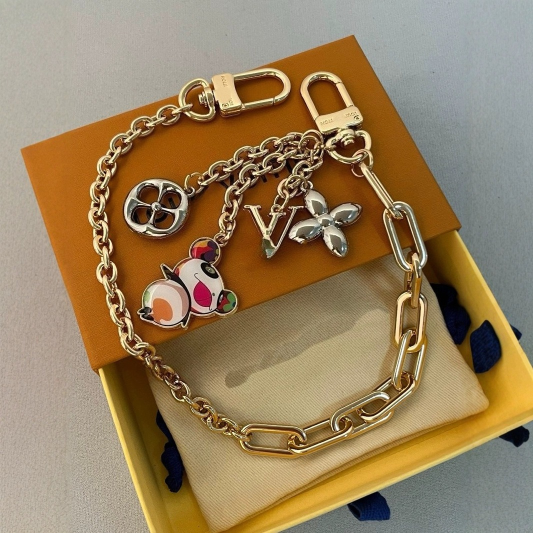Cartoon panda Keychains Lanyards Designer Keychain Pendant Car Chain Charm Bag Keyring Accessories Buckle Exquisite Gift