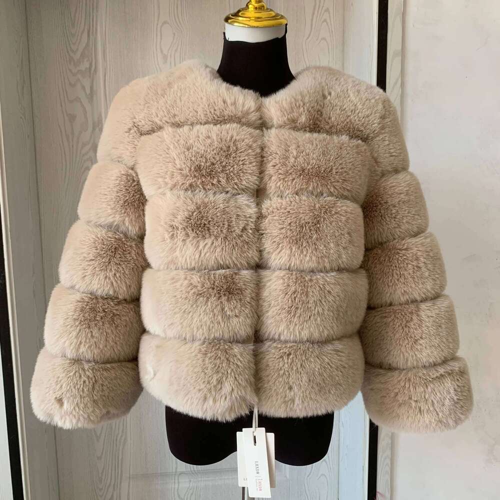 Women's Fashion Faux Coat Super Hot Autumn Winter Women Short Faux Fox Fur Fluffy Jacket High Quality 7Xl Ladies Furry Coats