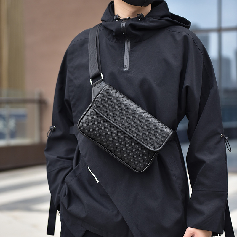 Designer luxury Men's Chest Bag Casual Crossbody Bag Custom Business Chest Bag Men's Backpack High-end Woven Pattern Large Capacity Waist