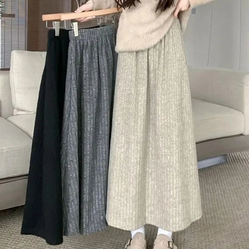 Autumn Winter Thicken Plush A-line Skirts Ladies Solid Casual High Waisted Long Skirt Woman Lazy Style Vintage Midi Skirts251201