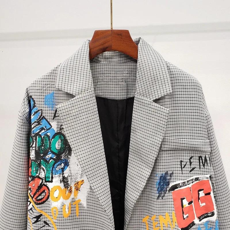 2025 Autumn Fashion British Style Women Graffiti Letters Suit Jacket Women Long Sleeve Loose Mid Long Plaid Suit Coat Female 251201