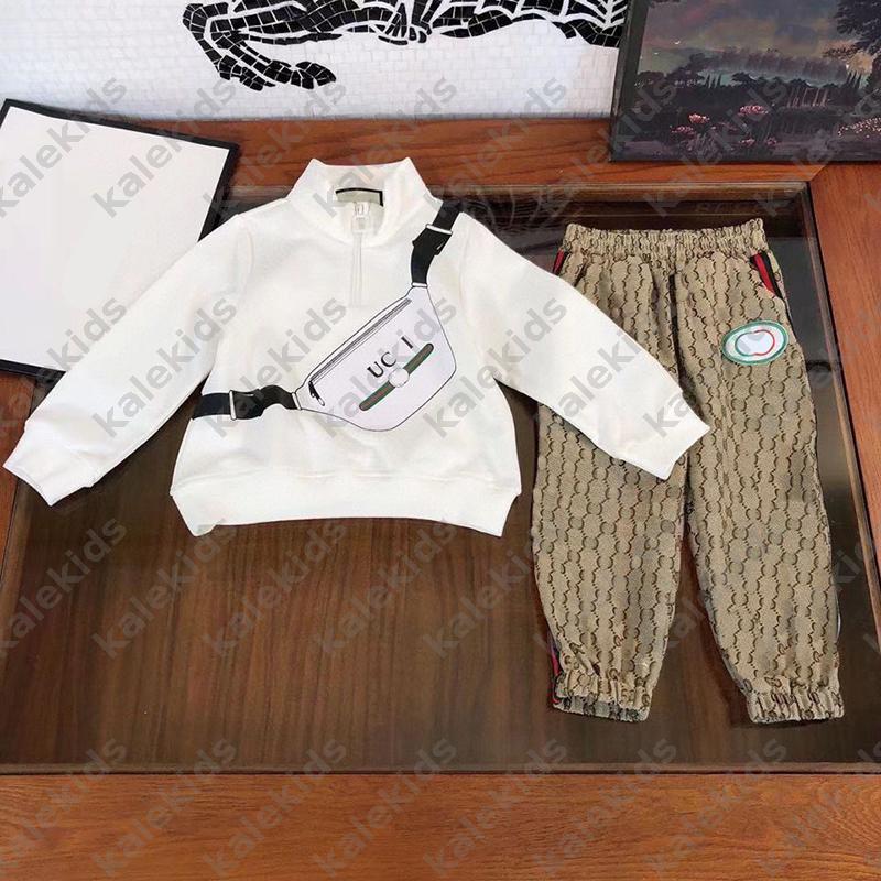 Kids Designer Clothes Boys Tracksuit Fleece Lined Hooded Sweatshirt Retro Letter Printed Sweatpants Crew Neck Pullover Top Loose Casual Two Piece Se