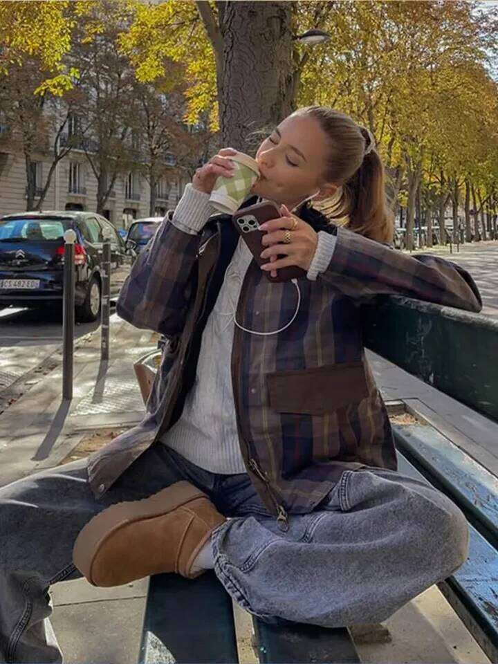 Fashion 2026 Casual Plaid Patchwork Women Jacket Full Sleeve Zipper Pocket Female Coat New Autumn Lapel Single Breasted Lady Outerwears