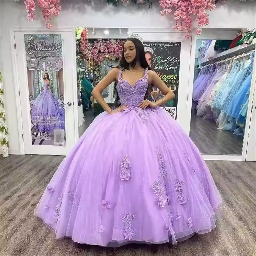 Abito da ballo Abiti Quinceanera Cinghie lilla Glittering Princess XV Vintage Lace Tulle Plus Size Personalizzato Sweet 15 16 Abiti da festa di comp