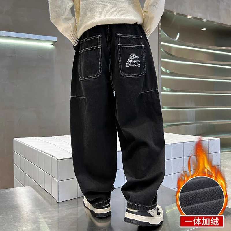 Boys jeans with thickening for autumn and winter 2025 new high quality straight leg pants4-16yearT251208