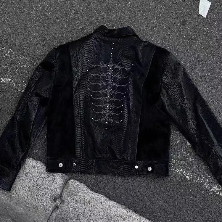 Cleanfit American Snake Pupil Spine Retro Leather Jacket Male Y2K Harajuku Hip Hop Goth Short Minority Snake Stitch Jacket 251205BJ
