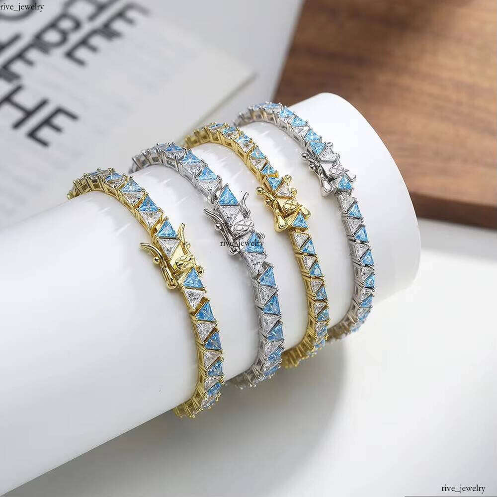 Hip Hop Women's 925 Sterling Silver 4 * 4mm VVS Moissanite Triangle VVS Moissanite Blue White Two-tone Tennis Bracelet