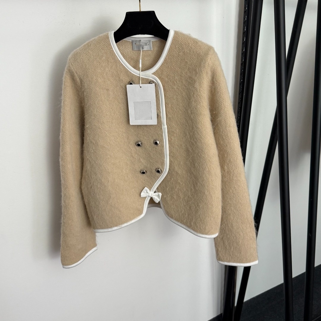 coats women's Designer Jackets coats for woman luxurious Outerwear knitted cardigan coat - fall/winter bow-shaped gemstone buttons and soft plu