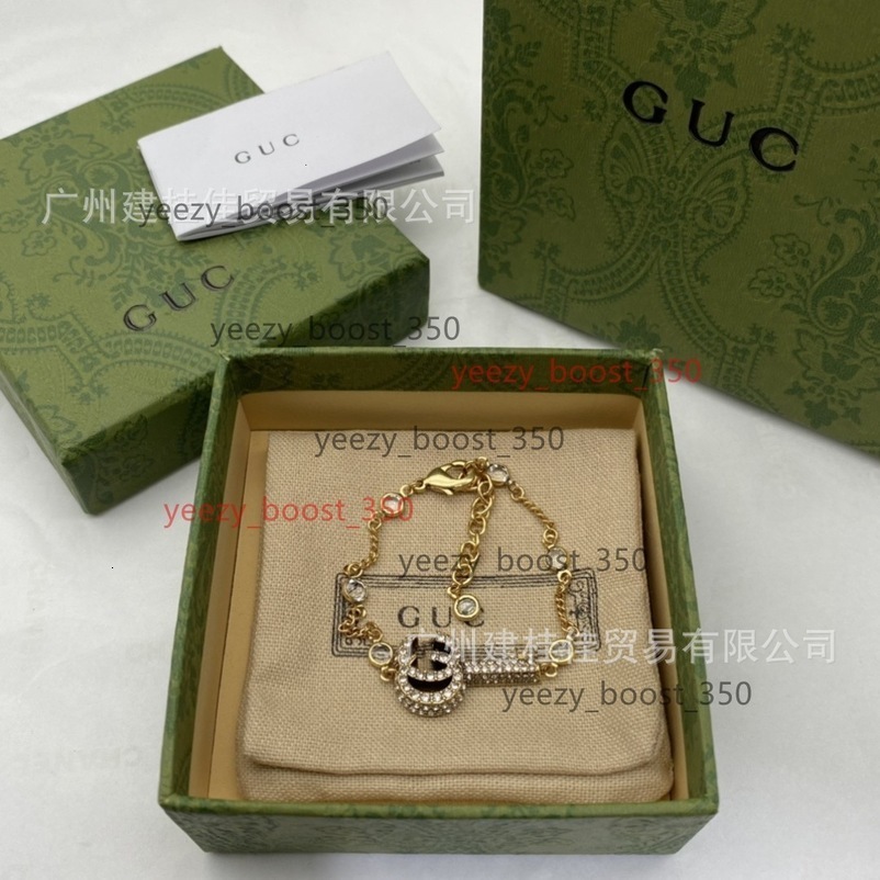 Designer Luxury Men's and Women's Jewelry Gujia High-Quality Letter Double G Full Diamond Key Bracelet for Women Vintage Inlaid Diamond Br
