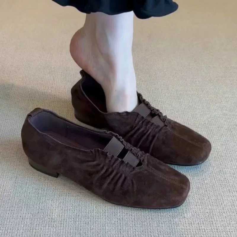 2025 Summer New Fi Women Square Toe Pleated Flat Single Shoes Womens Casual Versatile Mary Jane PumpsXJ251208