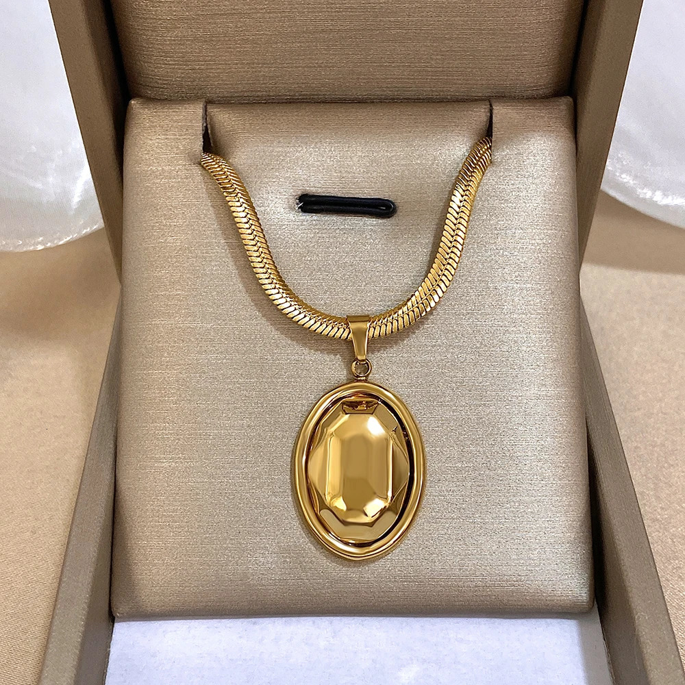 Chunky Chubby Geometric Oval Pendant Necklace for Women Trendy Gold Silver Color Stainless Steel Neck Chain Party Jewelry 251205
