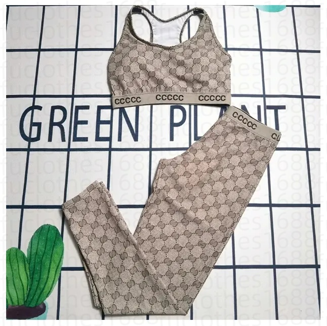 Survêtements de créateurs Femmes Marque Yoga Lettre Sangle Taille fermée Sling Sous-vêtements Coussin de poitrine Taille élastique Leggings aminc