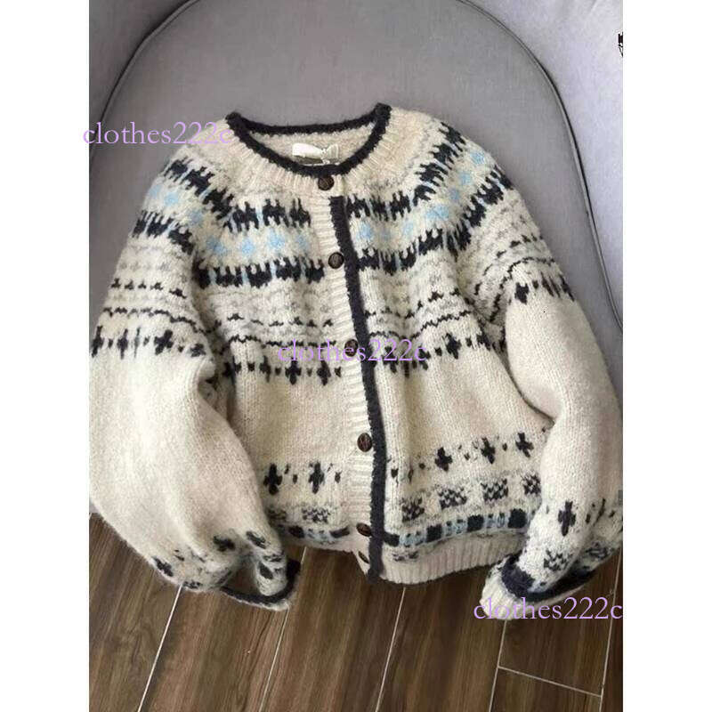 YIBASHU Autumn Winter Retro 90S Christmas Contrast Crewneck Jacquard Pattern Ladies Sweater Korean Knitted Button Cardigan Coat