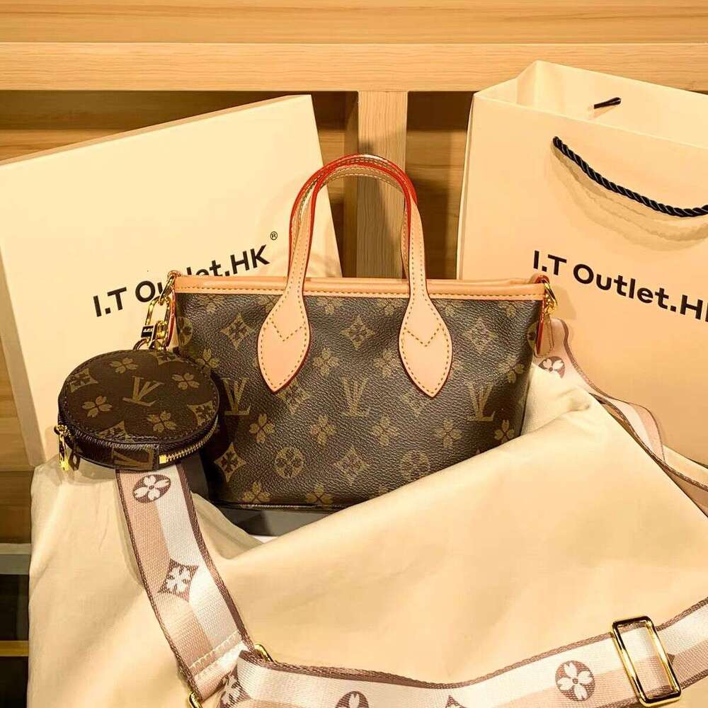 Designer Bag 2025 Chain Shoulder Bag Luxury Bag Purses - Women's Canvas Crossbody Baguette with Embossed Flap Vintage Style Shoulder and handba