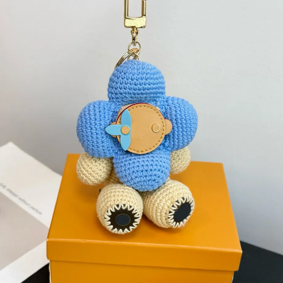 Cute Designer Handmade Weaving Sunflower Doll Plush Toy Luxury Decorative Objects Classic Keychain Pendant Accessories Bag charm Gift