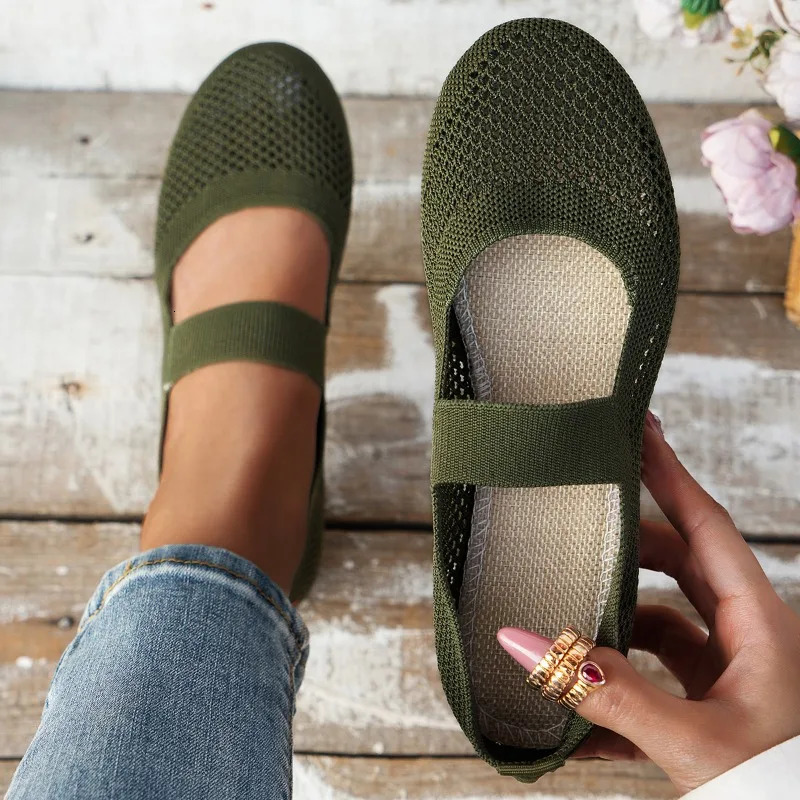 Autumn Womens Fashion Round Toe Flat Non-Slip Womens Shoes Solid Color Mesh Shallow Mouth Slip-On Women Shoes Large Size 251201