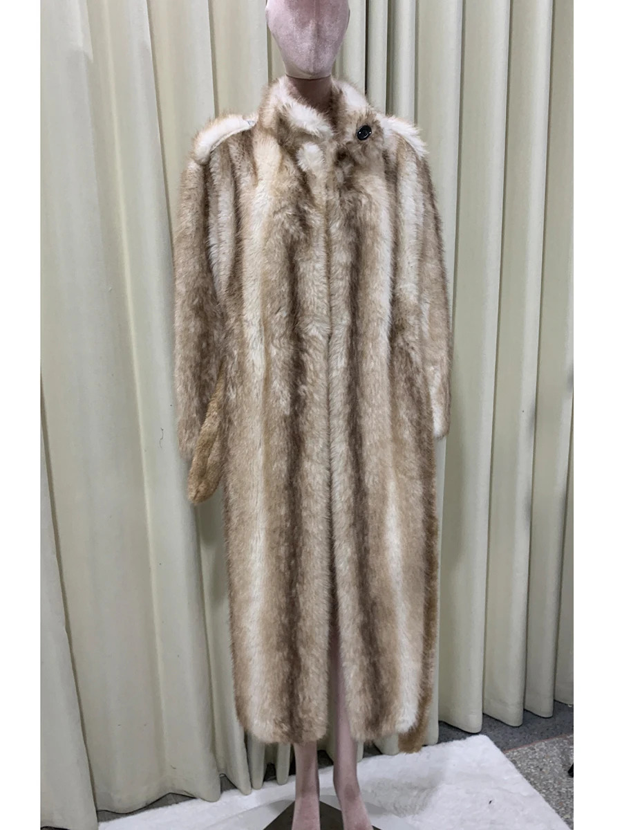 Autumn Winter Long Thick Warm Soft Hairy Striped Faux Fur Coat Women Runway Fashion Chic Loose Casual Fluffy Furry Overcoat 2025 251204