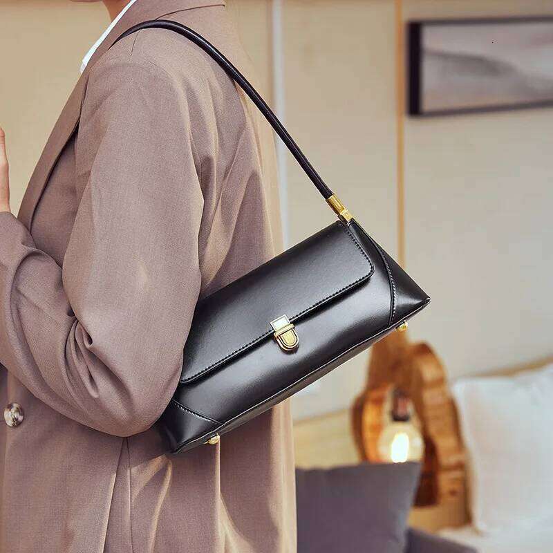 Niche Baguette New Internet Celebrity Underarm Summer French Shoulder Leather Women's Bag St251208
