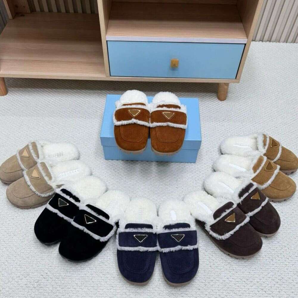 Winter Designer shoe woman Luxury mule clog sandal fur slide new Suede warm furry Fur Fluffy Slippers Flat Shearling Scuffs sandals Mules Wool Shoes