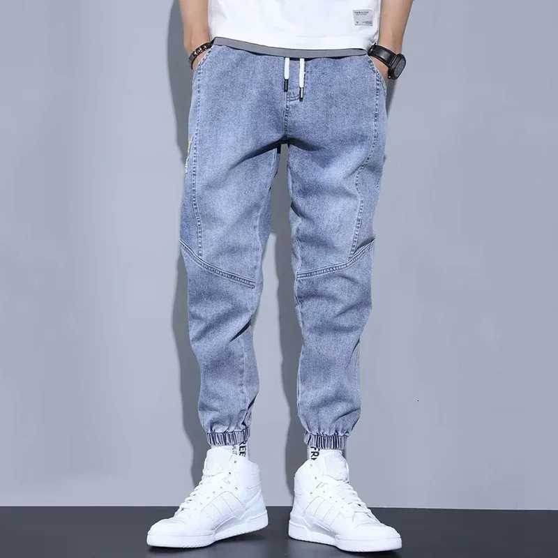 Western Style Men Streetwear Denim Jogger Pants New Spring Autumn Black Blue Cargo Jeans Men Baggy Harem Jean Trousers Plus Size M251209