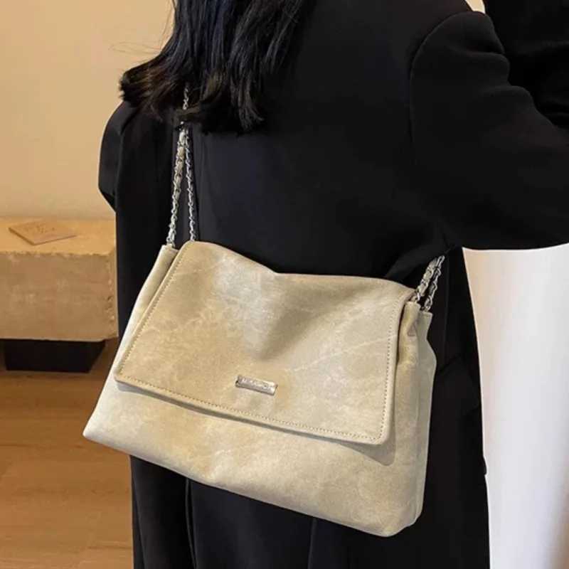 Commuting Womens Large Capacity New Fashionable Niche Texture Chain Shoulder Bag Crossbody Tote Bag W251209