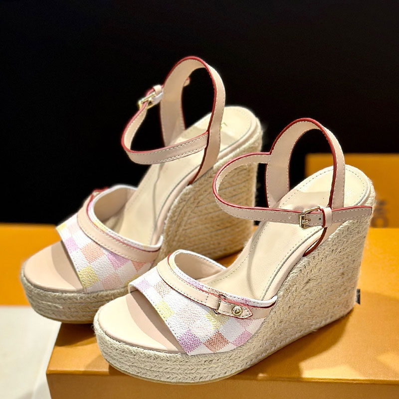 x TM Helios Sandalo con zeppa Designer Sandali romani estivi Scarpe casual di lusso da donna Ladie Corda di canapa Scarpa con suola spessa Pelle di