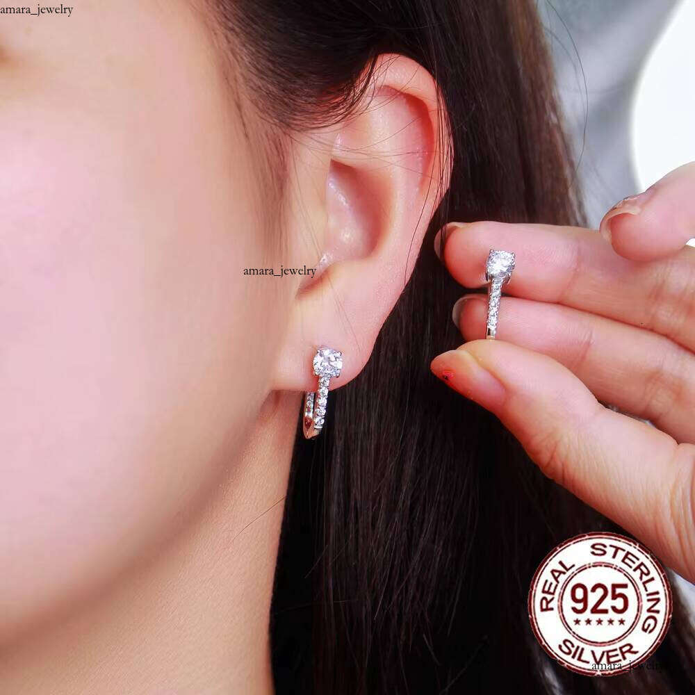 U-shaped dazzling VVS Moissanite hypoallergenic 925 sterling silver huggie earrings women's fashion jewelry