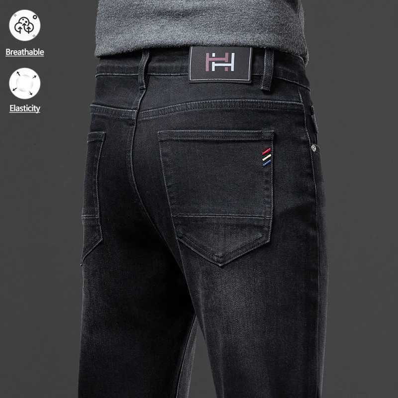 Autumn New Mens Elastic Straight Jeans Fashion Korean Slim Retro Casual Trousers Classic Blue Gray Business Work Denim Pants M251209