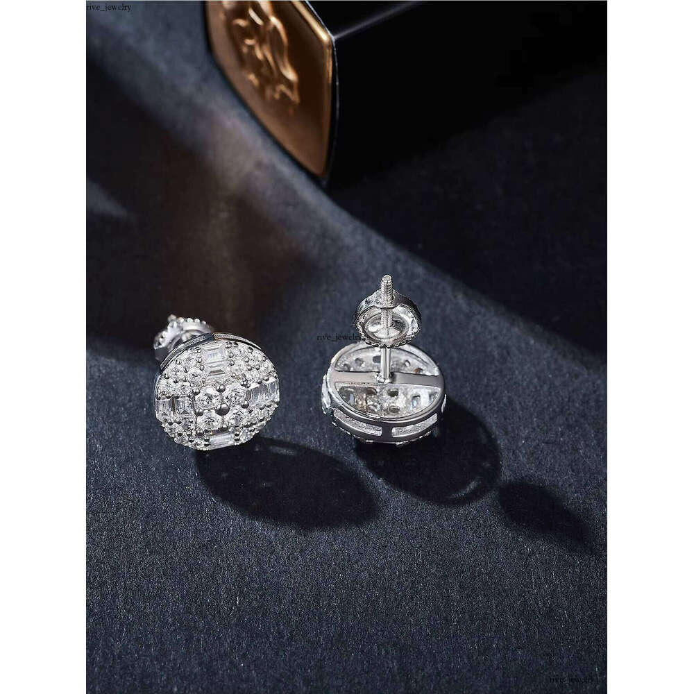 Hip Hop Style 925 Sterling Silver Diaspore VVS Moissanite Screw Back Stud Earrings fashion Flower Design Wedding or Gift