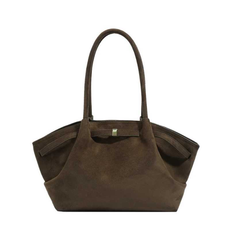 Advanced Retro Bag for Womens 2025 New Luxury Textured Frosted Shoulder Bag with Large Capacity Crossbody Commuting Tote Bag W251209