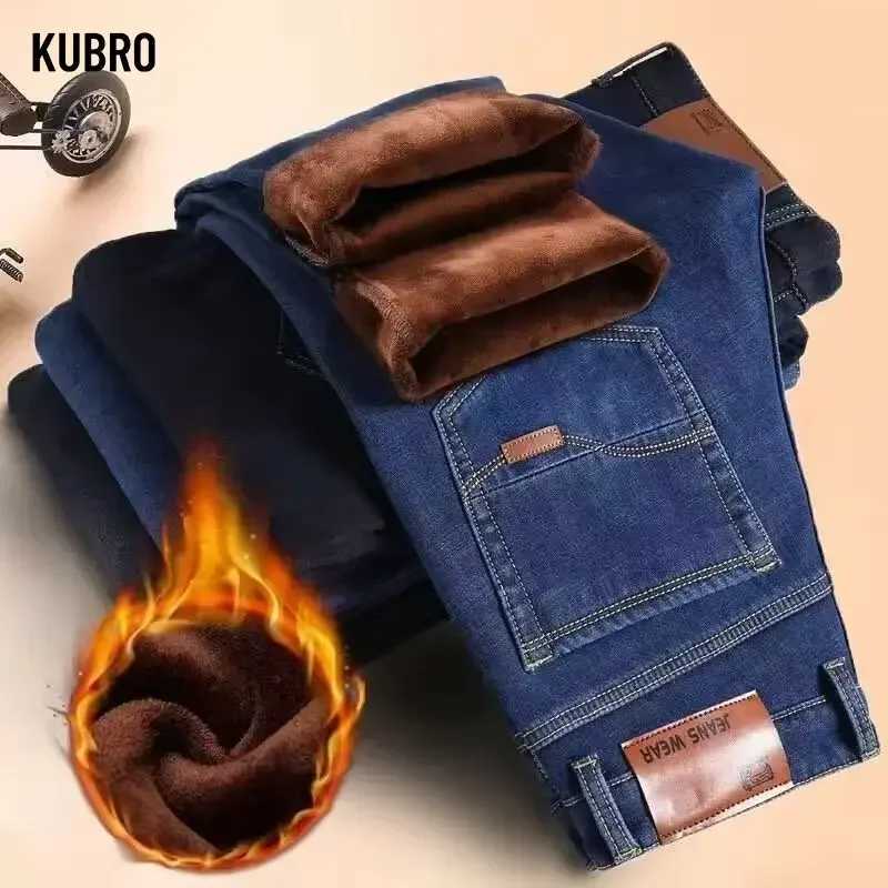 Mens Jean Thicker Autumn/Winter Jeans Fleece-Lined and Thickened Straight-Leg Loose-Fit Plus Size for Cold Weather Outdoor Wear M251209
