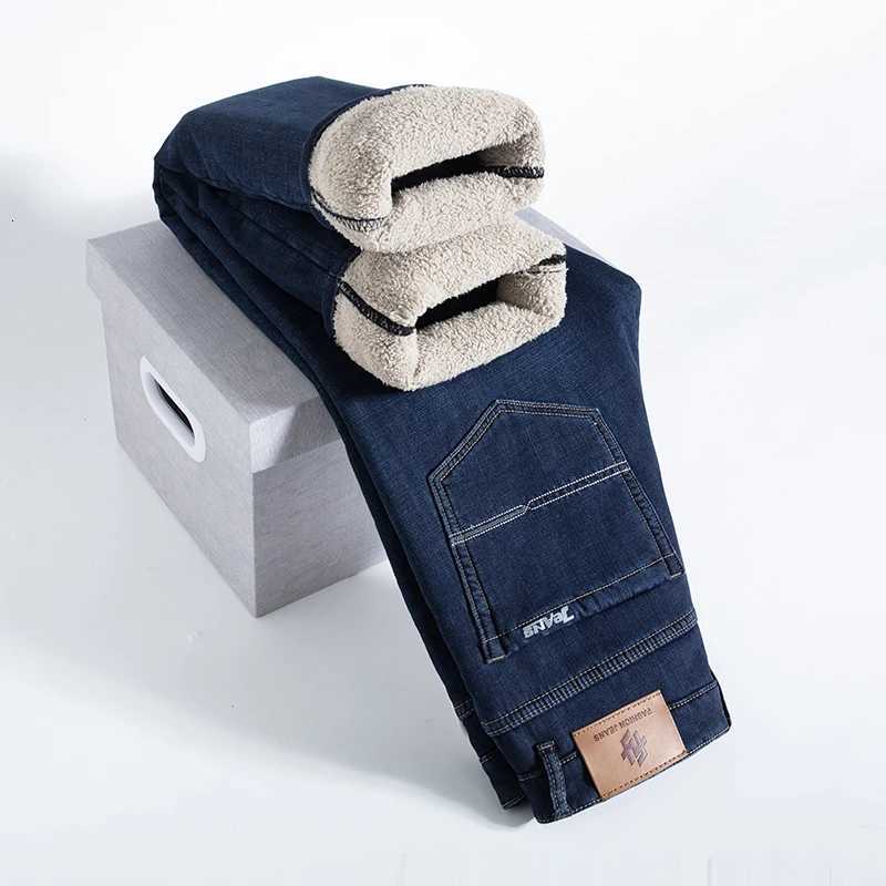 2025 Winter Warm Fleece Jeans Men Straight Stretch Thick Casual Thermal Denim Pants Male Business Work Trousers New Men Clothing M251209