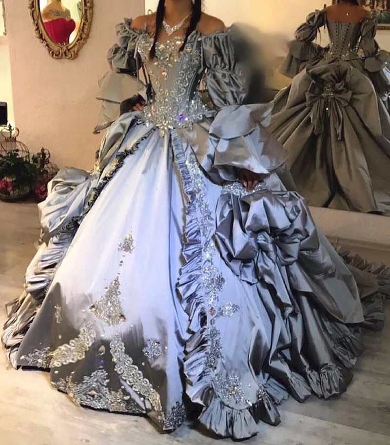 Fantasy Princess Gothic evening Dresses with Long Sleeves Off the Shoulder Lace Hallowmas Silver Prom Dress