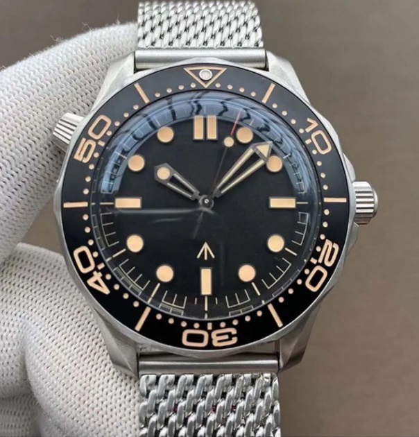 Luxury Mens Watches Commander James Bond 007 Dial Limited Edition Mens Sprots 2813 Automatic Watch designer watches Wristwatches