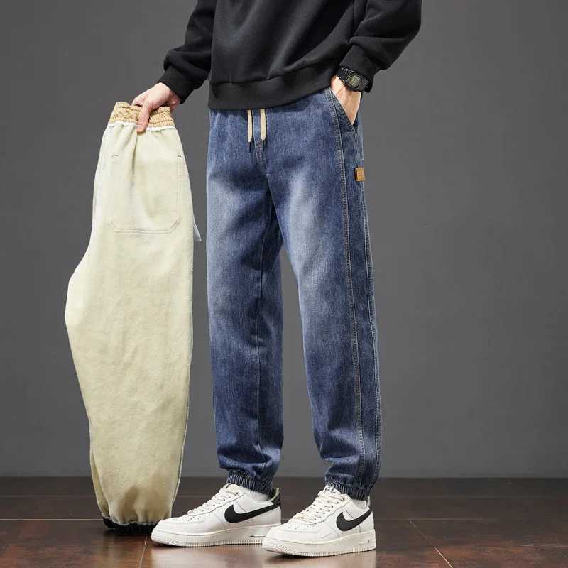 Thick Fleece Lined Jeans Men Straight Elastic Vintage Thicken Warm Denim Pants Mens Casual Clothing Fashion Plush Jean Trousers M251209