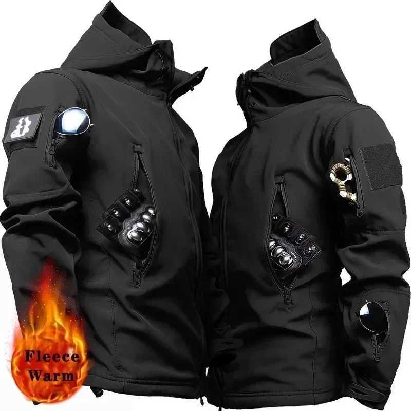 Hunting Shark Skin Soft Shell Jackets Men Tactical Windproof Waterproof jacket men Hiking Jackets Mens Hooded Bomber Coats W251209