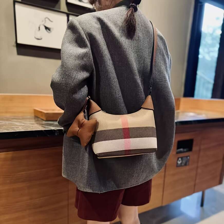 European And American Fashion Genuine Leather Small Trendy 2025 New Lightweight Women's Plaid Pattern Cowhide Convertible Dumpling Crossbody Ba