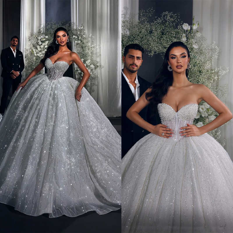 Luxurious Strapless Pearls Wedding Dress Ball Gown Elegant Beaded Sequined Bridal Dress Customized Sweep Train vestidos de novia