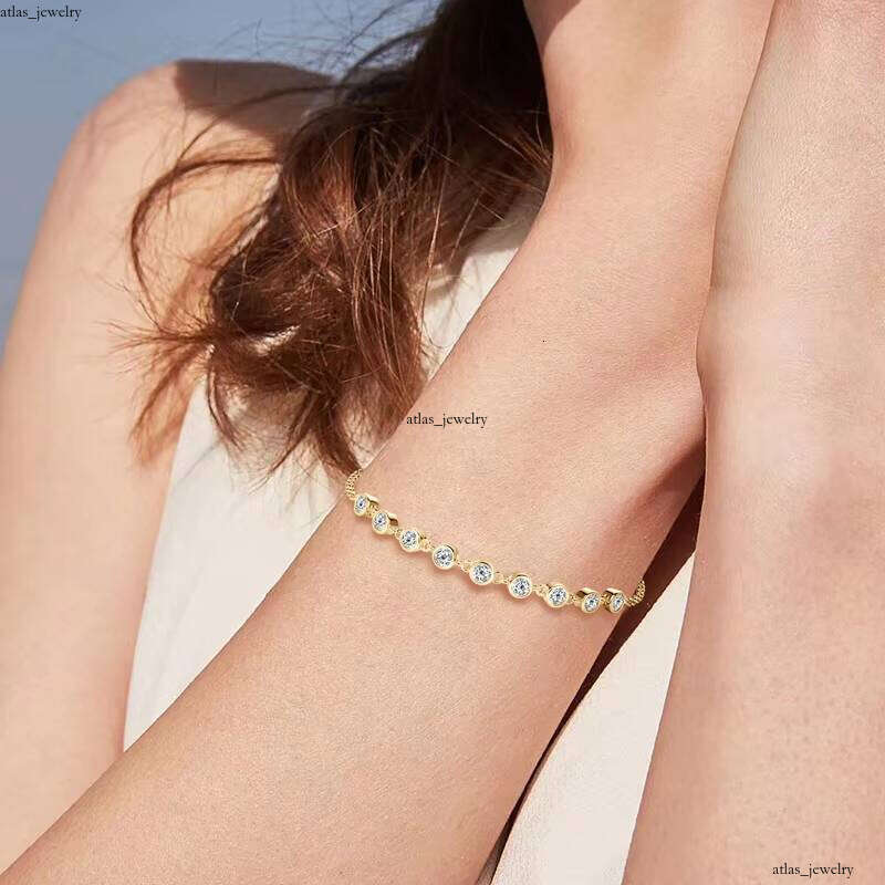 Charming Round Full 3mm 0.1 CT Silicon Stone VVS Moissanite Adjustable Chain 925 Sterling Silver Original Women's Bracelet
