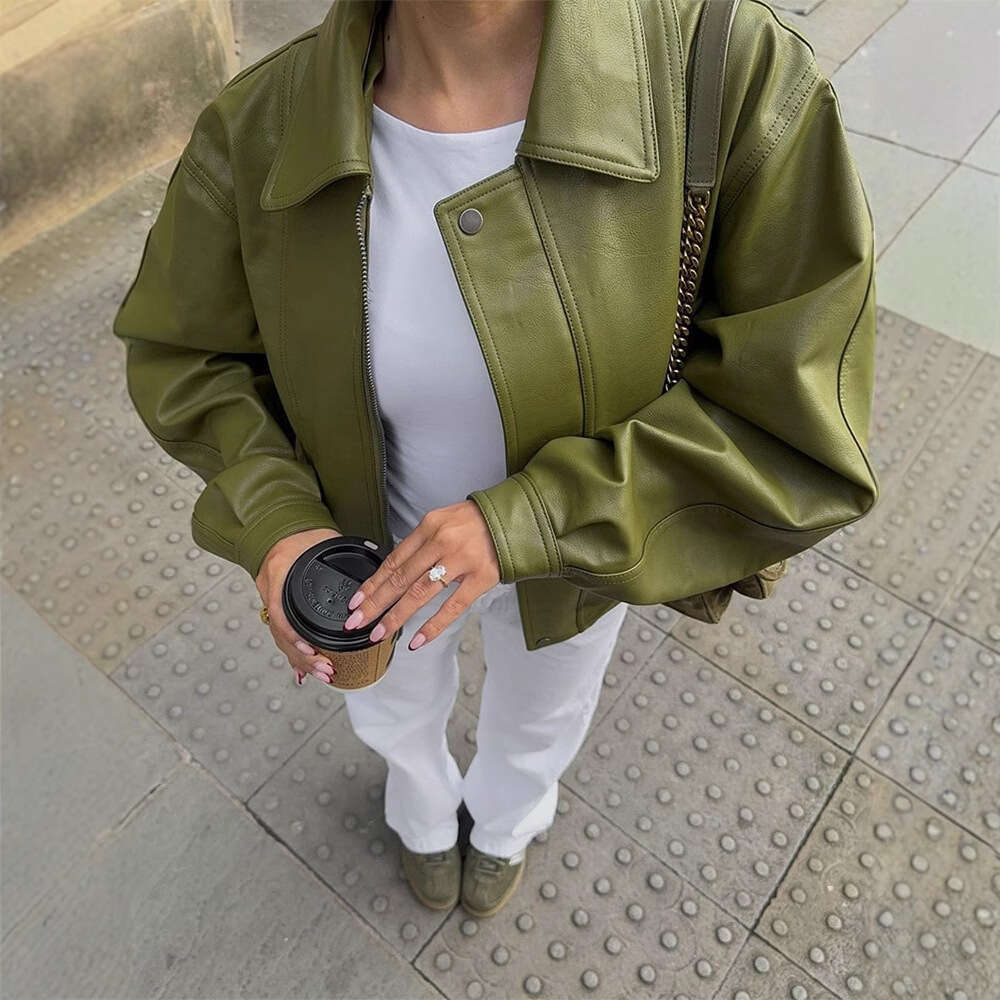 Simple Fashion Solid Color Turn-Down Collar Zipper Leather Jacket Casual Coat For Women Spring New Style B5
