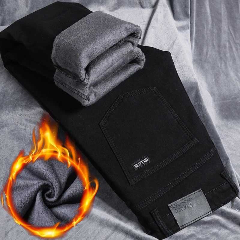 Elasticity Casual Versatile Black Trousers Male Warm Loose Straight Denim Pants Men Winter Fleece Lined Thickened Slim Fit Jeans M251209